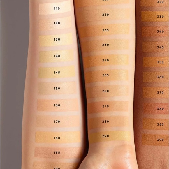 Fenty Pro Filt'r Hydrating Longwear Foundation - Picture 4 of 4